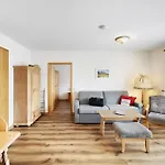 Bruennstein - Nr 44 Pool, Sauna Apartman